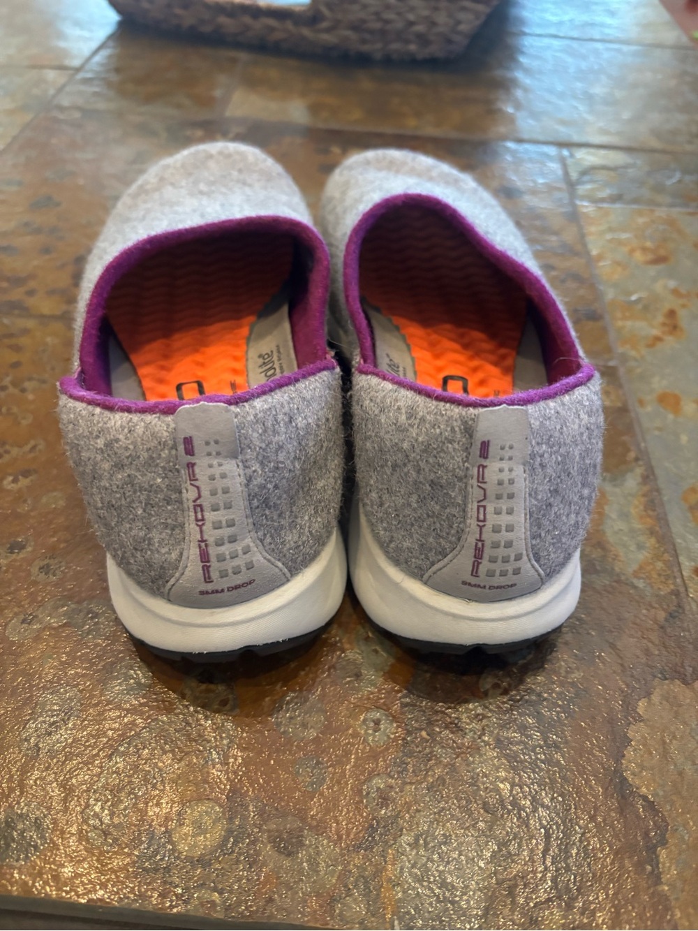 Topo Athletic Women's Rekovr 2 Recovery Shoes - Picture 2 of 9
